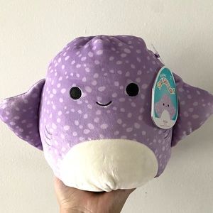 Aziza Squishmallow 8”